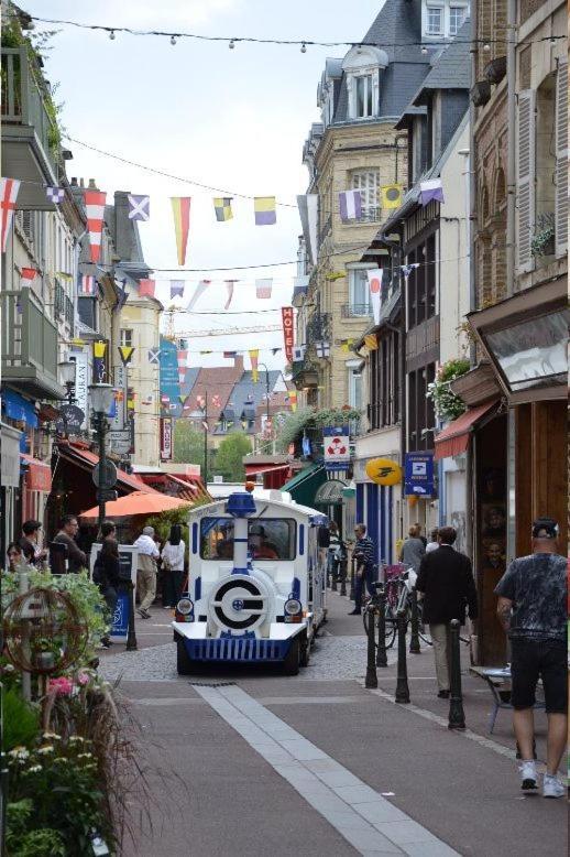Cosy Duplex Centre Trouville Parking Gratuit מראה חיצוני תמונה